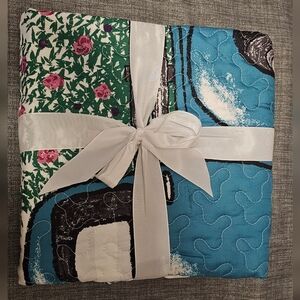 Floral Blue Truck Quilt